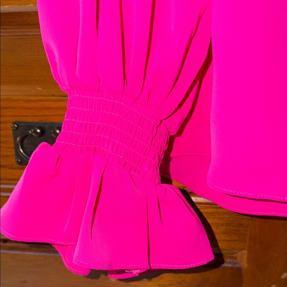 Carmen Marc Valvo V-neck Puff Ruffled Balloon Sleeve Blouse Peasant Lightweight - Picture 4 of 7